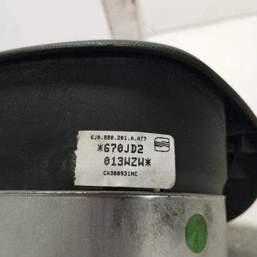 96045518-f146c643-d3dd-48eb-867a-f4c19f3ada97-Piece-Air-bag-conducteur-6J0880201AAT7-SEAT-IBIZA-4-PHASE-1-c8be7f6dcc19928aa1cae7ff9a172490ce28a07846d3db3b1a6307b208d28a21_m.jpg