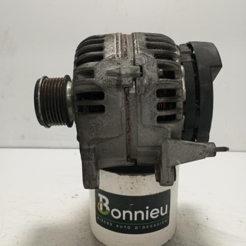 96046067-6692c29c-6333-483a-a82b-1d704760fd6c-Piece-Alternateur-SEAT-IBIZA-4-PHASE-1-3e7a29f79828bdc4c0c2700cd1b913573221e98cf0e772bb700f34dc2e3ff1d3_m.jpg