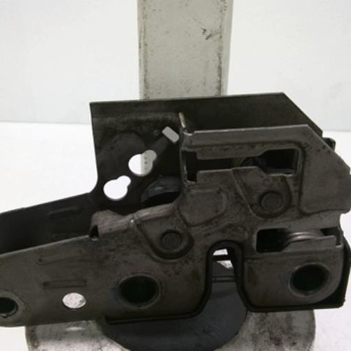 96051928-c42e855c-21c2-44bf-bdec-88653464720f-Piece-96051928-Fermeture-de-capot-7E0823509F-VOLKSWAGEN-TRANSPORTER-5-PHASE-2-20-TDI-16V-TURBO-5b36186d1ef4fa4f49076e849af4f520e5ca925161f291eeab2a252f2b9e4215_m.jpg