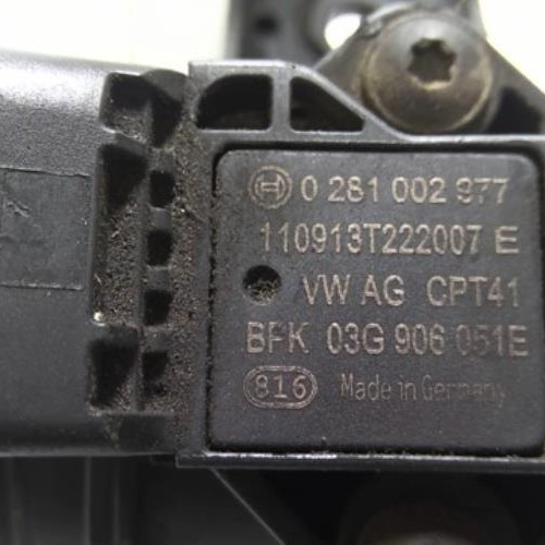 96077388-f08c1f02-5389-4a90-a905-50bde421c1a9-Piece-96077388-Debitmetre-03L906461A-VOLKSWAGEN-TRANSPORTER-5-PHASE-2-20-TDI-16V-TURBO-52718893dd428a14fa279a86bf61d0974c15d5b592bfbc15f8a5a606db58e5f4_m.jpg