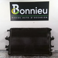 96077400-5165f86e-8673-4e10-8837-87566d6111da-Piece-96077400-Radiateur-eau-7E0121253A-VOLKSWAGEN-TRANSPORTER-5-PHASE-2-20-TDI-16V-TURBO-a7aa21049e05128e351e8d16f8378e2ee82809f8b30eae2b237e979ec56f9b22_m.jpg