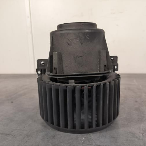 96077405-670bf3bf-3dbe-41de-a50c-14fc758dd244-Piece-Ventilateur-chauffage-7E1820021-VOLKSWAGEN-TRANSPORTER-5-PHASE-2-d643690691d5105c8bc73fa3431a0e856114db33fe3e9d3016d07bb74e1d866c_m.jpg