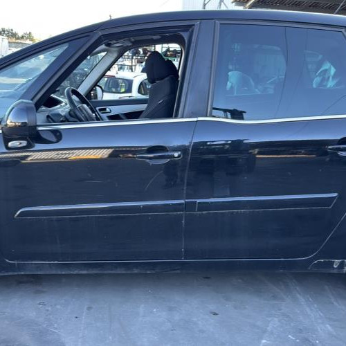 Vehicule-CITROEN-C4%2520PICASSO%25201-2008-ef92e286fe6f2dd5427e5c2f90bd26ae7ab81d7a056034cd9b101f1648fa6e23_m.jpg