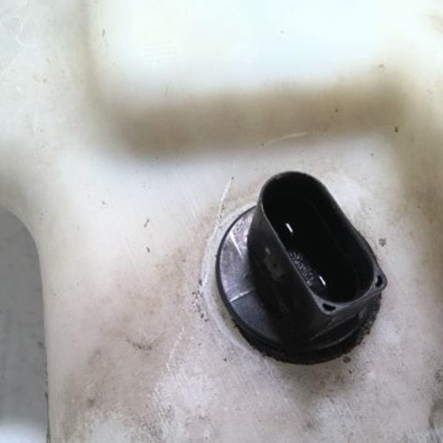 96258746-ba25adc4-7885-49e3-b6fd-9097f469a692-Piece-96258746-Vase-de-lave-glace-1J0955453L-VOLKSWAGEN-BORA-19-TDI-8V-TURBO-e03c8a6e0dd9fc971c0d8ed3c3371c9d62cefb6c63a2a3b2bc826dfd9fd3f409_m.jpg