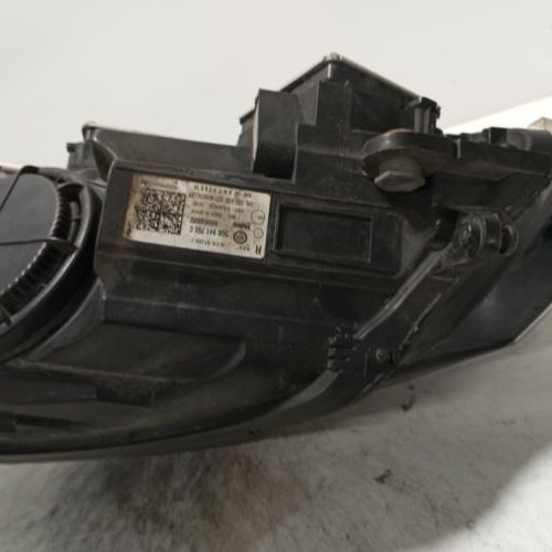 96274171-63542d28-b182-403a-86ea-670e2d919ab3-Piece-Optique-avant-principal-droit-feuxphare-5G0941752C-VOLKSWAGEN-GOLF-7-PHASE-1-e94bf703c6d8012d7044c981fba7a9c9739a78280b54c48660d04c34672a8622_m.jpg