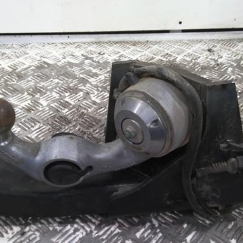 96308086-a11b1288-cf42-416f-a558-797eb27c9e8a-Piece-96308086-Attelage-VOLKSWAGEN-TIGUAN-1-PHASE-1-20-TDI-16V-TURBO-b4d9fb0ee3d4e83ce39ed5ea5bd108534a811f1470b20356b0cb718168a0c0f8_m.jpg