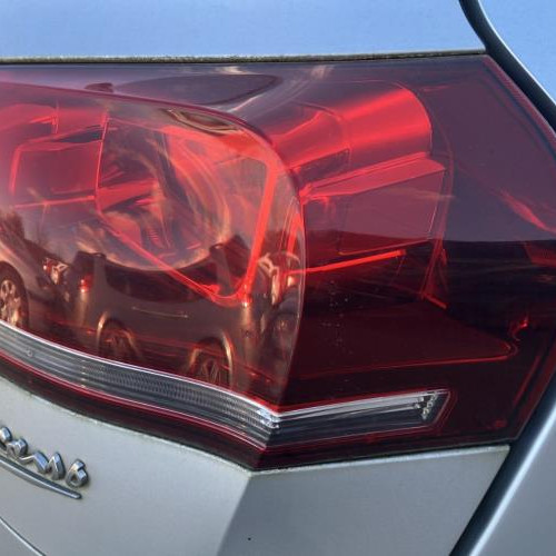 96310851-5e85508f-4d23-49af-8aa5-f0aff2f34bf8-Piece-Feu-arriere-principal-droit-feux-9677502580-CITROEN-C4-PICASSO-2-PHASE-1-3b27f5bccbc68d6d897fd18c79533f0cc0f02a24e96e1527a3654c07fda4913f_m.jpg