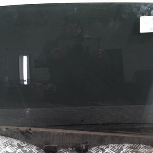 96310882-abb74a07-f23f-43ab-8969-713274c2955a-Piece-96310882-Vitre-arriere-droit-9675837880-CITROEN-C4-PICASSO-2-PHASE-1-16-HDI-8V-TURBO-557e4264b866ae4cccf4fa87ca05cfca6e73b80265712b6b3966157da4f08319_m.jpg