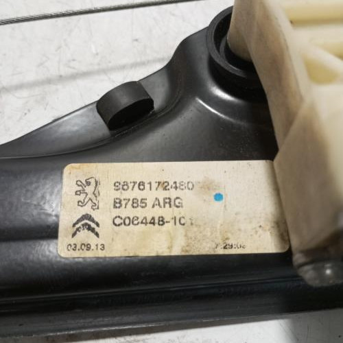 96312687-95cde37d-6327-4b68-a86f-bc6a07d24c1b-Piece-Leve-vitre-electrique-arriere-gauche-9826076580-CITROEN-C4-PICASSO-2-PHASE-1-d5e519b438e75489f499e9f459fcea8adad9c09fffcb980913f4d7c6b11f7cec_m.jpg