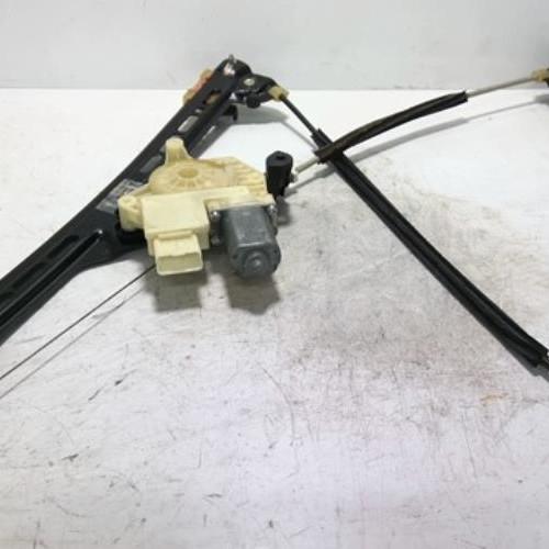 96312688-67596ed8-6c00-4403-87f8-1a9ce30c2d75-Piece-96312688-Leve-vitre-electrique-avant-droit-9826076280-CITROEN-C4-PICASSO-2-PHASE-1-16-HDI-8V-TURBO-7b577b5d7d64f6e0ea33dd31ef49aff510f2cfe2cfa19001e07672ba57f22d3e_m.jpg