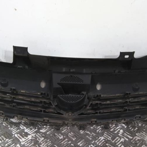 96640090-fe553491-8421-4a6d-be8d-6b5142dff09b-Piece-96640090-Calandre-93192480-OPEL-ZAFIRA-B-PHASE-2-19-CDTI-8V-TURBO-258ec4da5ec1f07d0208b3ef3e0016987146c8bec49635d6751860f6cd7aed93_m.jpg