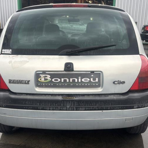 Vehicule-RENAULT-CLIO%25202%2520PHASE%25201-1999-cdd2a0d5a73ef9d0fc43a74f3968443ebcbb433cf8eb38ff4fa3d97ccda2c8e6_m.jpg