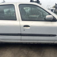 Vehicule-RENAULT-CLIO%25202%2520PHASE%25201-1999-cdf3a198d333b3598a6e8558fe16fbb39b0649927aee569eb3108d96be0f9f67_m.jpg