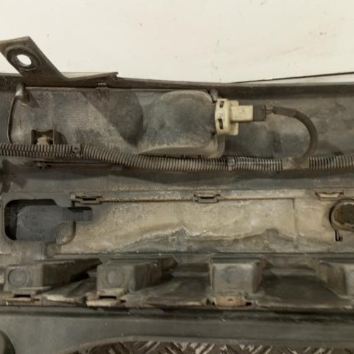 97101979-06cfbc8a-86d2-4248-b655-e07f384ea10b-Piece-Pare-choc-arriere-00007410AR-CITROEN-C4-PICASSO-1-31ce6c8a94a52bf19ab580e77cfd7aa0b7145246de67aa09b6ad72da076b88b5_m.jpg