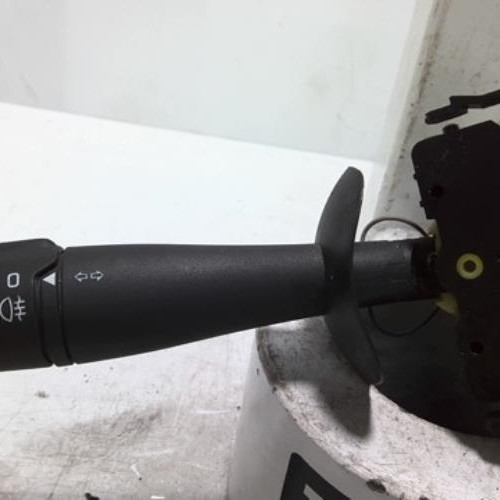 97178504-4255131d-a2d1-4d76-9aac-c79c102fe7bd-Piece-97178504-Commodo-phare-7701059356-RENAULT-TRAFIC-2-PHASE-2-20-DCI-16V-TURBO-3231d57b2b480469b60dde04f2e7a84131e479b592cb6b709b02fd5619ef9389_m.jpg