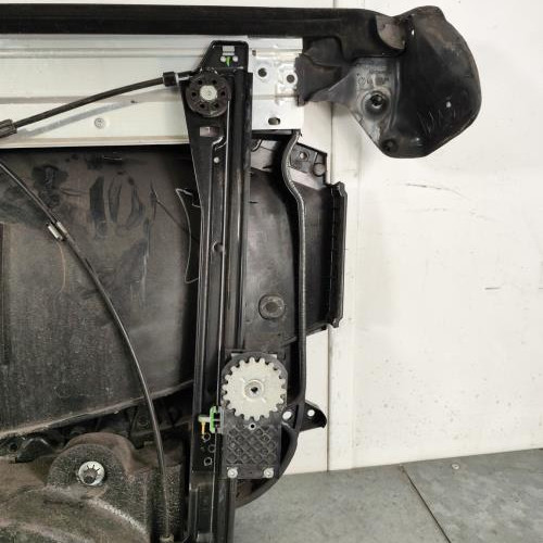 97185063-b1cfaa58-996b-4568-8331-7cf416e99072-Piece-Leve-vitre-electrique-avant-gauche-51332756083-MINI-MINI-2-R56-PHASE-1-71ca243b1fe6e915ab263a70fcbb82f55bc25a4af4b4198502b614a83d33318e_m.jpg