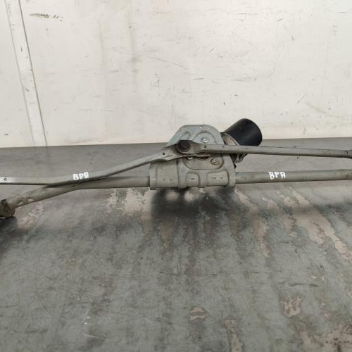 Moteur essuie glace avant