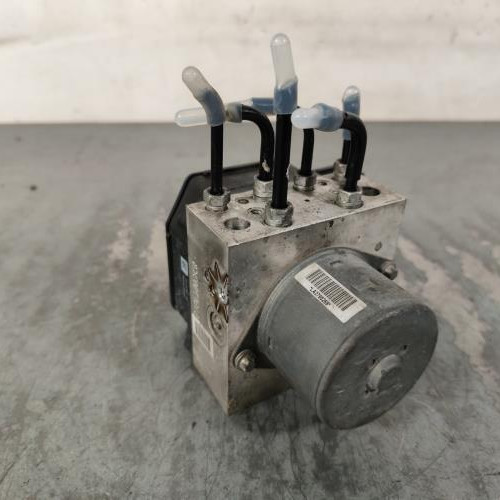 Bloc ABS (freins anti-blocage)