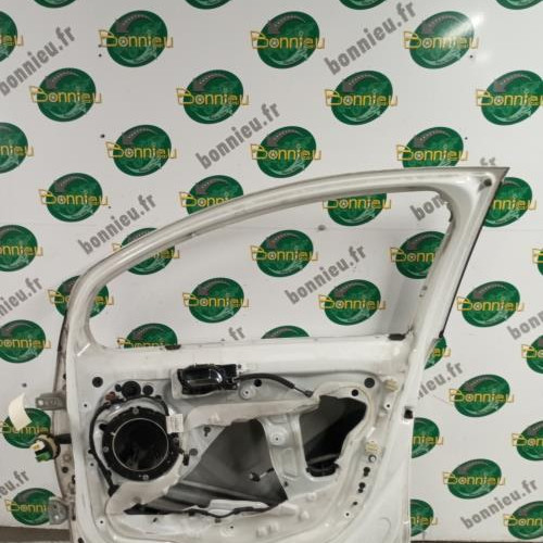 97186525-5f588f19-8d37-4b55-a350-a2c7271d87e9-Piece-Porte-avant-droit-00009004CG-CITROEN-C3-2-PHASE-1-1b4f276d091c3e156cc181463bc1920ffdb6ee6d789496246b57ee968c77c8e1_m.jpg