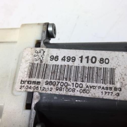 97197251-46f3d879-1fd7-4f65-81c5-1aa44e99ae53-Piece-97197251-Leve-vitre-electrique-avant-droit-9222J9-PEUGEOT-307-PHASE-2-16-HDI-16V-TURBO-0926d35162e639df7ca683161372909d2c0514309ece383016d0b064b6790444_m.jpg