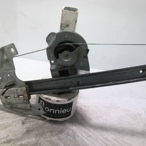 97266967-3f17c1f1-8230-435b-ab67-2ced5924a64d-Piece-97266967-Leve-vitre-electrique-avant-gauche-698200H020-TOYOTA-AYGO-1-PHASE-1-10i-12V-9dc3e3d1c95770494209c3a15e10cedc995122a9edfeef99ea5fe4a929ad1d9d_m.jpg