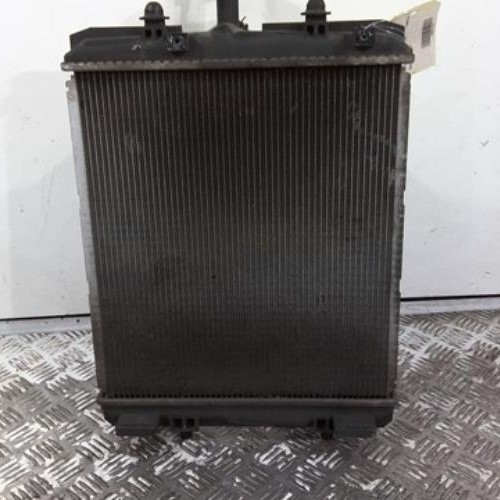97267249-8658e099-7e34-421b-b4b2-842bf5652da6-Piece-97267249-Radiateur-eau-164000Q020-TOYOTA-AYGO-1-PHASE-1-10i-12V-a1ba4d1f5c50509e1245f081088bb8b323e2ffc0435d3f2e1bc9611e6f915d69_m.jpg