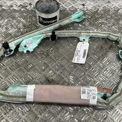 97401349-bc35094d-cccc-4d91-8624-40c634a5e948-Piece-Air-bag-rideau-gauche-5GM880741G-VOLKSWAGEN-GOLF-7-PHASE-1-e2e56494b00e7e84150ff27144b7280bf35da5134fb7dfa2536700d7f6558026_m.jpg