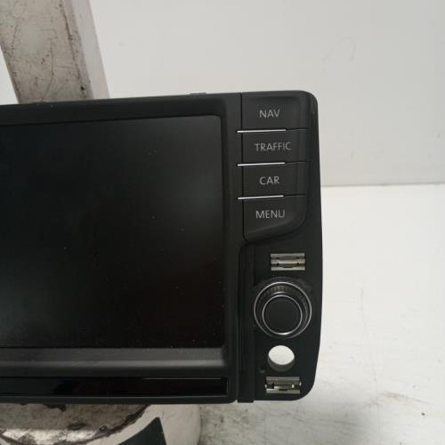 97401356-6cd0894a-6e21-42a1-9cdb-30644d2412b7-Piece-Autoradio-dorigine-5G0919606B-VOLKSWAGEN-GOLF-7-PHASE-1-08bf1ecaf6108a5984880bce96d7f8231f4e0f3c91169e9ea13e698425c79459_m.jpg