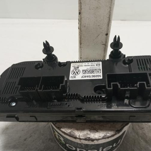 97401364-829c3e10-f6ca-48a0-b42a-b8776302a79d-Piece-Commande-chauffage-5G0907044CFWZU-VOLKSWAGEN-GOLF-7-PHASE-1-c8bf212124184c363cc78f2a58ae34cbd2e3cb291d0aad29e42b770d650fee4a_m.jpg