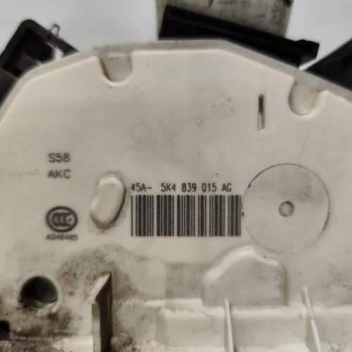 97401371-16aa036e-27ba-42ce-8bad-5b5f57c7dcbd-Piece-Fermeture-centralisee-arriere-gauche-5K4839015AG-VOLKSWAGEN-GOLF-7-PHASE-1-fb869f54ef50de30727d4738a86e1d9fb28a96ea9a18a9e7e77788b0399dcb65_m.jpg
