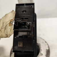 97401375-98819577-ba58-4d90-9e5c-17094aea4492-Piece-Interrupteur-de-leve-vitre-avant-gauche-5G0959857EWZU-VOLKSWAGEN-GOLF-7-PHASE-1-978ab1caa695a49a5fef8ce1d1a33e3fbeb82aca111df05b857f7376c9dacae0_m.jpg