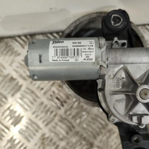 97401380-7e8652ff-a556-4e57-b319-d3930a6cf066-Piece-Moteur-essuie-glace-arriere-5G0955711D-VOLKSWAGEN-GOLF-7-PHASE-1-5aa07c0c0f6bba29c3aa847ab61ba2bcc8ce78e1557d6818f6826ba899ef9e34_m.jpg
