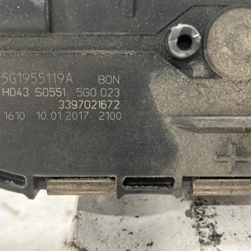 97401381-cf842a65-26d7-4fe6-b7f0-e26e1ab9de32-Piece-Moteur-essuie-glace-avant-5G1955023D-VOLKSWAGEN-GOLF-7-PHASE-1-7794068e718f64379f9cc511b76c7bed6249d6ee113de73e6fcda05ff90366ba_m.jpg