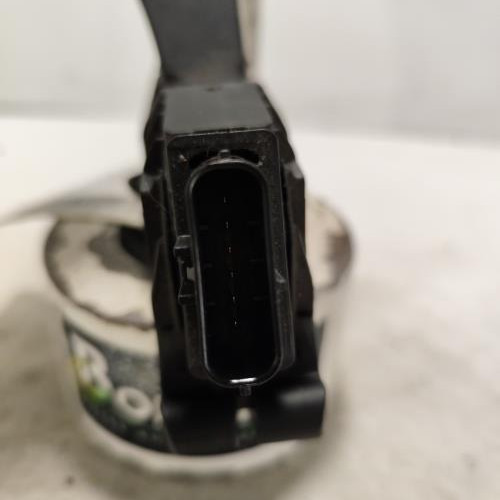 97401410-4ba18b2a-2678-47ef-8ba6-3d254b0f9971-Piece-Potentiometre-de-pedale-de-gaz-daccelerateur-VOLKSWAGEN-GOLF-7-PHASE-1-d9962cebcd314c9ad8e6f0c4d3d251ed78e8d4ac0b32b37f0dd34baba4eab5b7_m.jpg