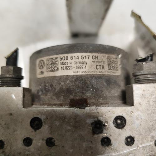 97403124-0e1552f9-562b-4d2c-b838-3323d3c56b7c-Piece-Bloc-ABS-freins-anti-blocage-5Q0614517FMBEF-VOLKSWAGEN-GOLF-7-PHASE-1-e4fa9fee71526dfed90de8c82601f2a507139abe4ab76d42739caef01cf5ef9c_m.jpg