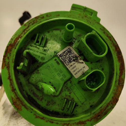97403167-06521786-a173-4efa-bac2-cd4cdd67fd29-Piece-Pompe-immergee-5Q0919087AQ-VOLKSWAGEN-GOLF-7-PHASE-1-1dce05b7b027a616164b80c3cdcbf0e68a170dbc9d7075930282eeaa6494d6a9_m.jpg