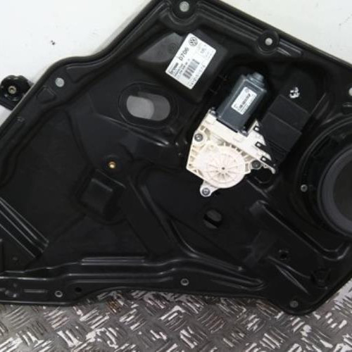 97975844-7d55c749-b642-45cb-a153-dd6fc7d09334-Piece-97975844-Leve-vitre-electrique-arriere-gauche-5N0839461A-VOLKSWAGEN-TIGUAN-1-PHASE-2-20-TDI-16V-TURBO-4d3c399c1f7cf659eda5336e70236b0afa069ea41559c8a7a34caeee2f0b0876_m.jpg