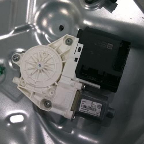 97975845-a040a5bd-fb51-44fa-a1dd-c2e5d6ce429a-Piece-97975845-Leve-vitre-electrique-avant-droit-5N0837462-VOLKSWAGEN-TIGUAN-1-PHASE-2-20-TDI-16V-TURBO-5179e36e907945a21cafa647ab4ec8abb4d920c71298a8973c88a694c25a53fe_m.jpg
