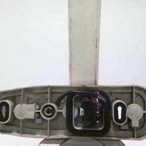 98426023-2a427616-b052-4702-af53-735da3264fe0-Piece-98426023-Platine-feu-arriere-droit-RENAULT-TWINGO-1-PHASE-3-12i-16V-6400d56f313ba1c2caa2688e4d4debe1d1da99aea4b7726ab378d1ce33903462_m.jpg