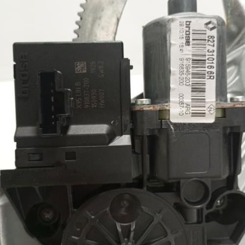 98714251-89271e5e-c396-45b5-afea-b6bc6381487d-Piece-Leve-vitre-electrique-arriere-gauche-827216769R-RENAULT-SCENIC-3-PHASE-3-109974ac8dce0a7f3b5a746a5f9717450d0ba07f613e012d82f1aee92b6fe79e_m.jpg