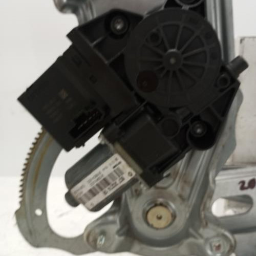 98714253-dee37fe4-ac7b-48ca-b427-d174ba1a6563-Piece-Leve-vitre-electrique-avant-droit-807205115R-RENAULT-SCENIC-3-PHASE-3-d3978df9905f5a1ee849117a8672a05b43ac450de9f1cd6f7fa365839c34a680_m.jpg