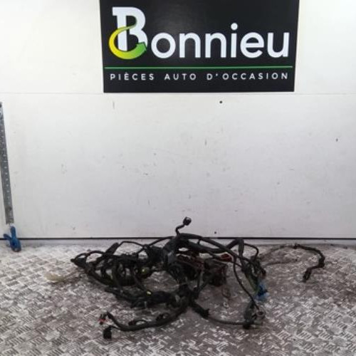 98855170-7a137df5-0c6f-48f5-bf20-bfe835a2d247-Piece-98855170-Faisceau-moteur-1520390-FORD-FOCUS-2-PHASE-2-25i-20V-L5-TURBO-ST-dfd03e1578b46b0e9a061c9d90a890752eecdf59c348473e0dafd969386407aa_m.jpg