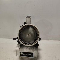 98908267-540d0aaf-bf1b-4d34-80ac-65512fd6be7f-Piece-Ventilateur-chauffage-9849717080-PEUGEOT-EXPERT-4-fbcd40957f269827774cc6d5bb05ed951f18a97efef3a6f42c6e252a5acac785_m.jpg
