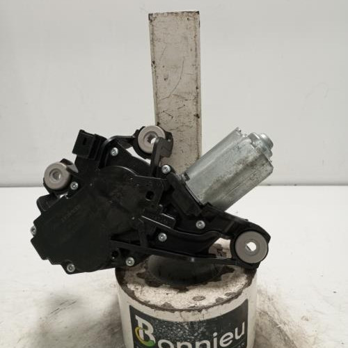 99029796-59efbe3a-c090-460f-aad7-25b6afe34f62-Piece-Moteur-essuie-glace-arriere-8200080900-RENAULT-MEGANE-2-PHASE-2-f53025f353a2f73af5b0acf8b1392f36f99d5e1deff6c5477c5ad099f565e494_m.jpg