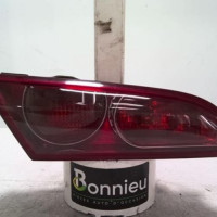 99072631-8d703c74-6aaf-4d25-9ce5-af5ceb7fba6a-Piece-99072631-Feu-arriere-secondaire-gauche-50504822-ALFA-ROMEO-159-24-JTD-20V-L5-TURBO-MULTIJET-747049e6b389da100f401d519ba84ea0e1cca85f1b85cc0c010a43c5c28dc964_m.jpg
