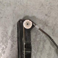 99078788-3f70e383-1710-4c98-b362-987497d272f7-Piece-Leve-vitre-electrique-avant-droit-71740121-ALFA-ROMEO-159-2969e7fc9d8c5d38c5eb440b237a82cf686c21bbe3b96c6f53bc1d93de1fc005_m.jpg