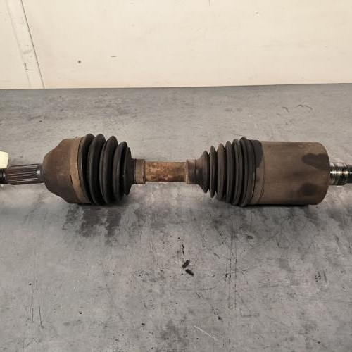 Cardan gauche (transmission)