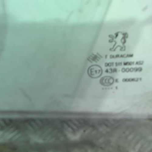99356459-7199e964-440a-4d6a-bec4-2d49c88e0006-Piece-99356459-Vitre-avant-gauche-9201Q0-PEUGEOT-RCZ-PHASE-2-COUPE-20-HDI-16V-TURBO-d2c83c0a349b461c328ad9e363197e7df28a3f8dc932a65b23b4be8bb34f55eb_m.jpg