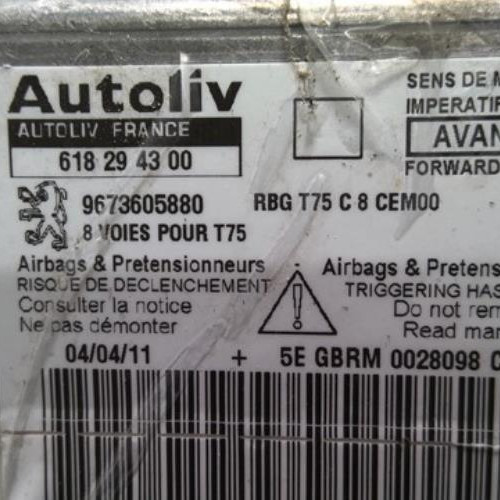 99357928-c96ab0e5-b779-44cb-80e5-aada40107f76-Piece-99357928-Boitier-air-bag-658885-PEUGEOT-RCZ-PHASE-2-COUPE-20-HDI-16V-TURBO-4861841d1e246643f6c7a22d87eb10bf463211f2e03da66bd2869bca0ffd69ae_m.jpg