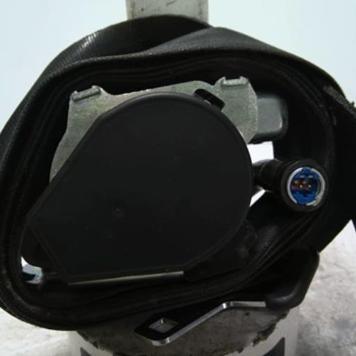 99357936-3e2cca88-7e25-46f9-967a-91e824d53e69-Piece-99357936-Ceinture-avant-droit-8975VF-PEUGEOT-RCZ-PHASE-2-COUPE-20-HDI-16V-TURBO-630e791074bcd53e8a4eb7e3da6bde1be2a29966a9d863d5adefa7b3c13ac1db_m.jpg